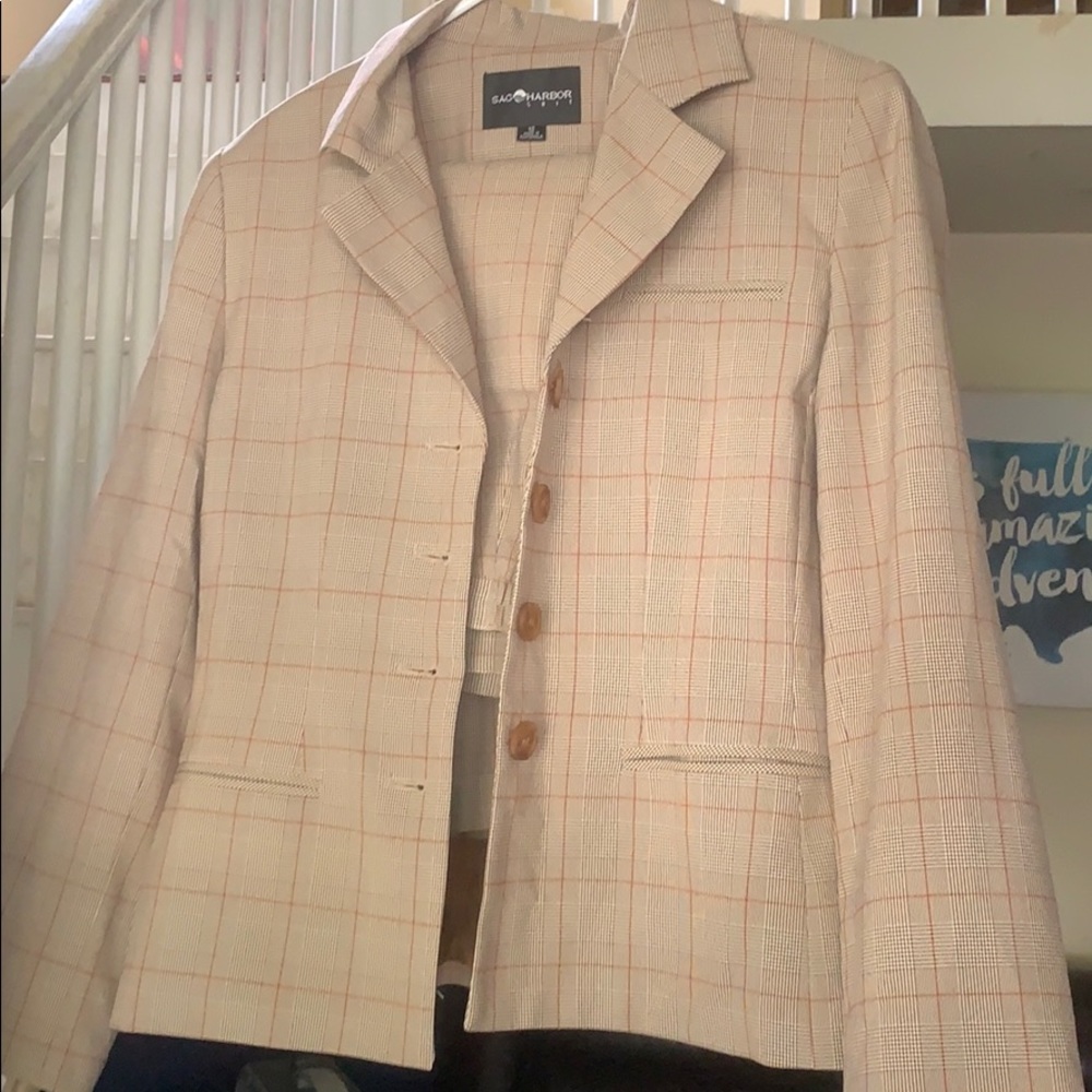 Suit jacket and skirt